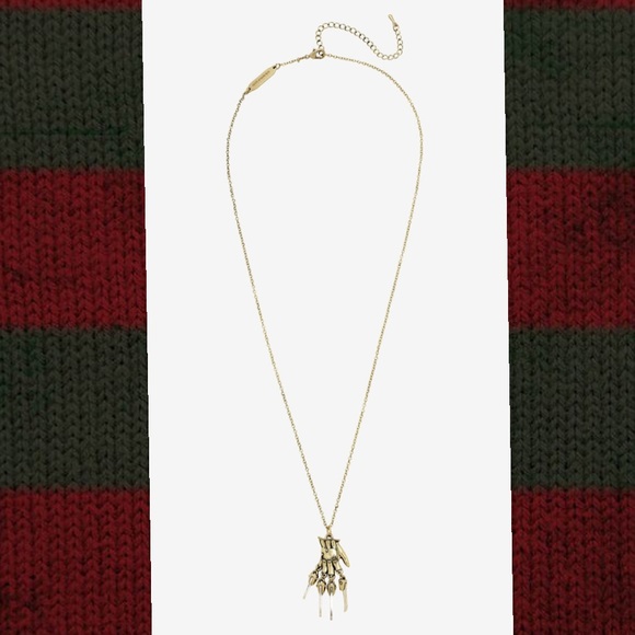 A NIGHTMARE ON ELM STREET FREDDY GLOVE NECKLACE - Picture 4 of 4